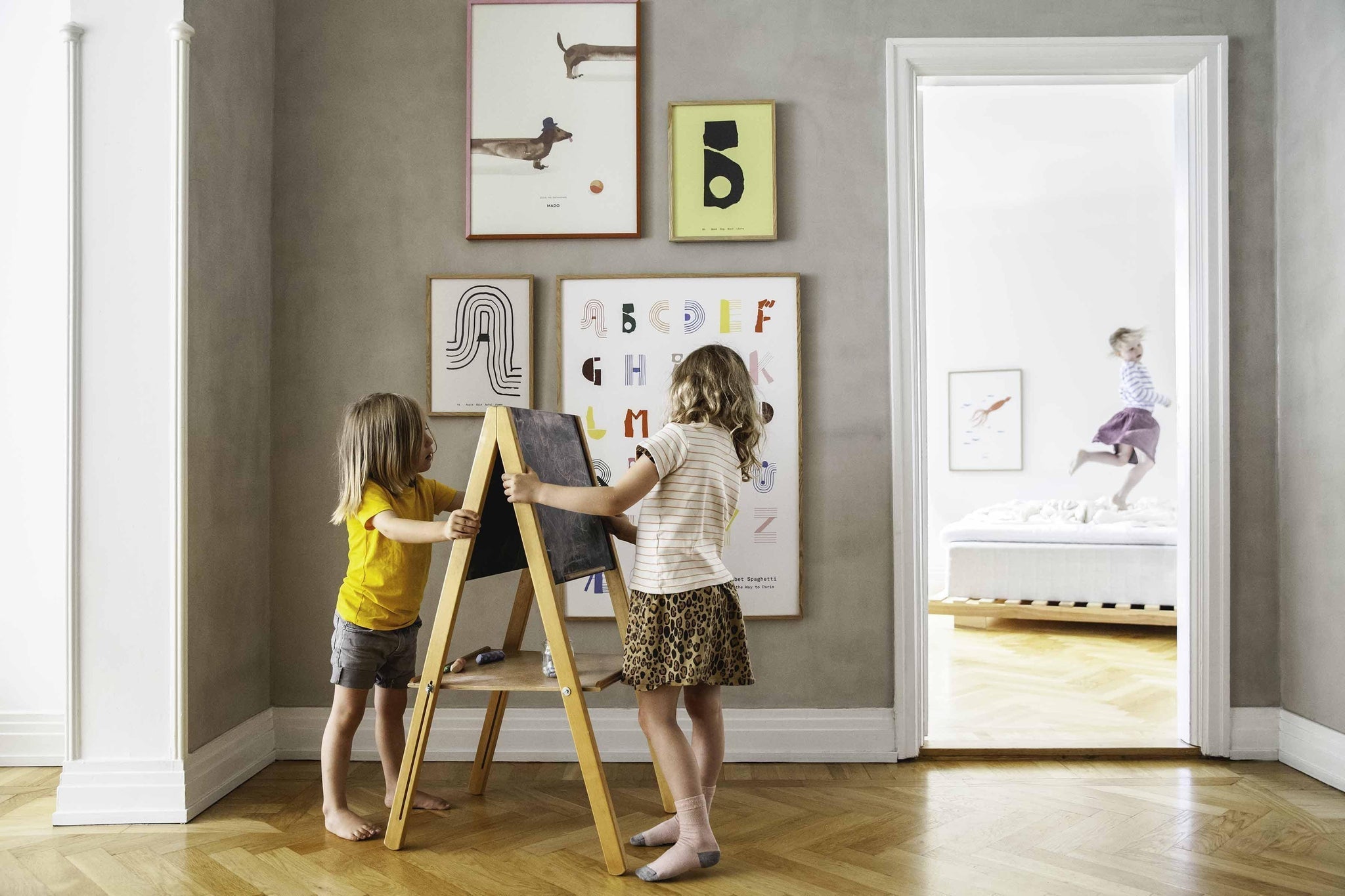 9 Moods - 50cm x 70cm