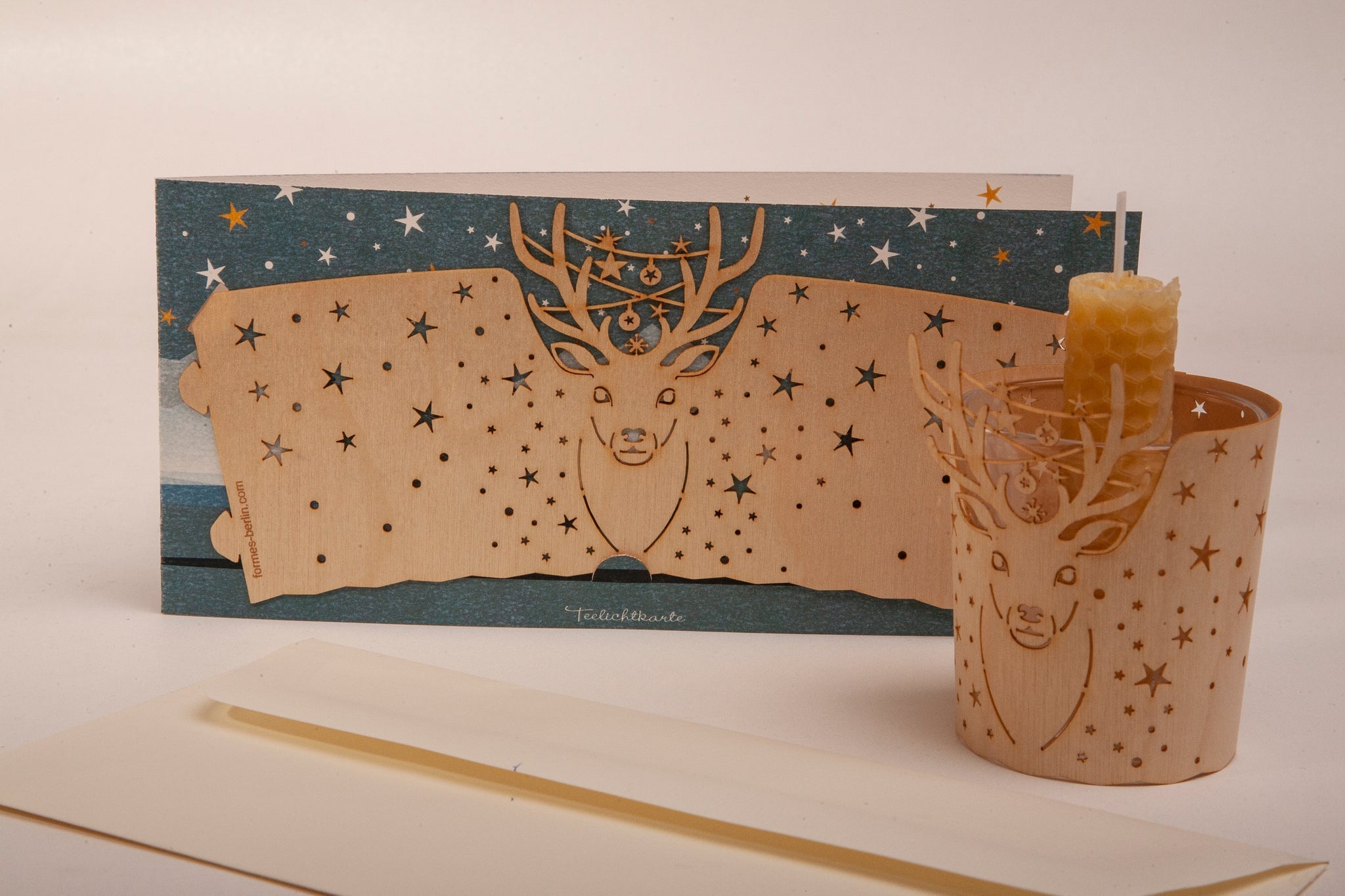 Tealight shade Card - Reindeer