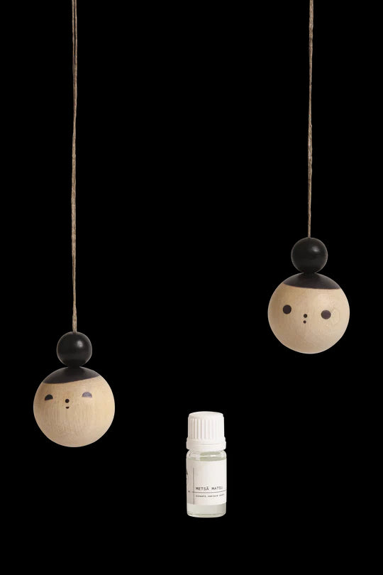 Kokeshi Scent Necklace