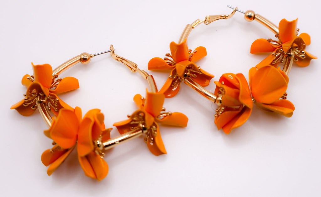 Sunny Blossom Hoop Earrings â€?Gold Flower Hoop Earrings