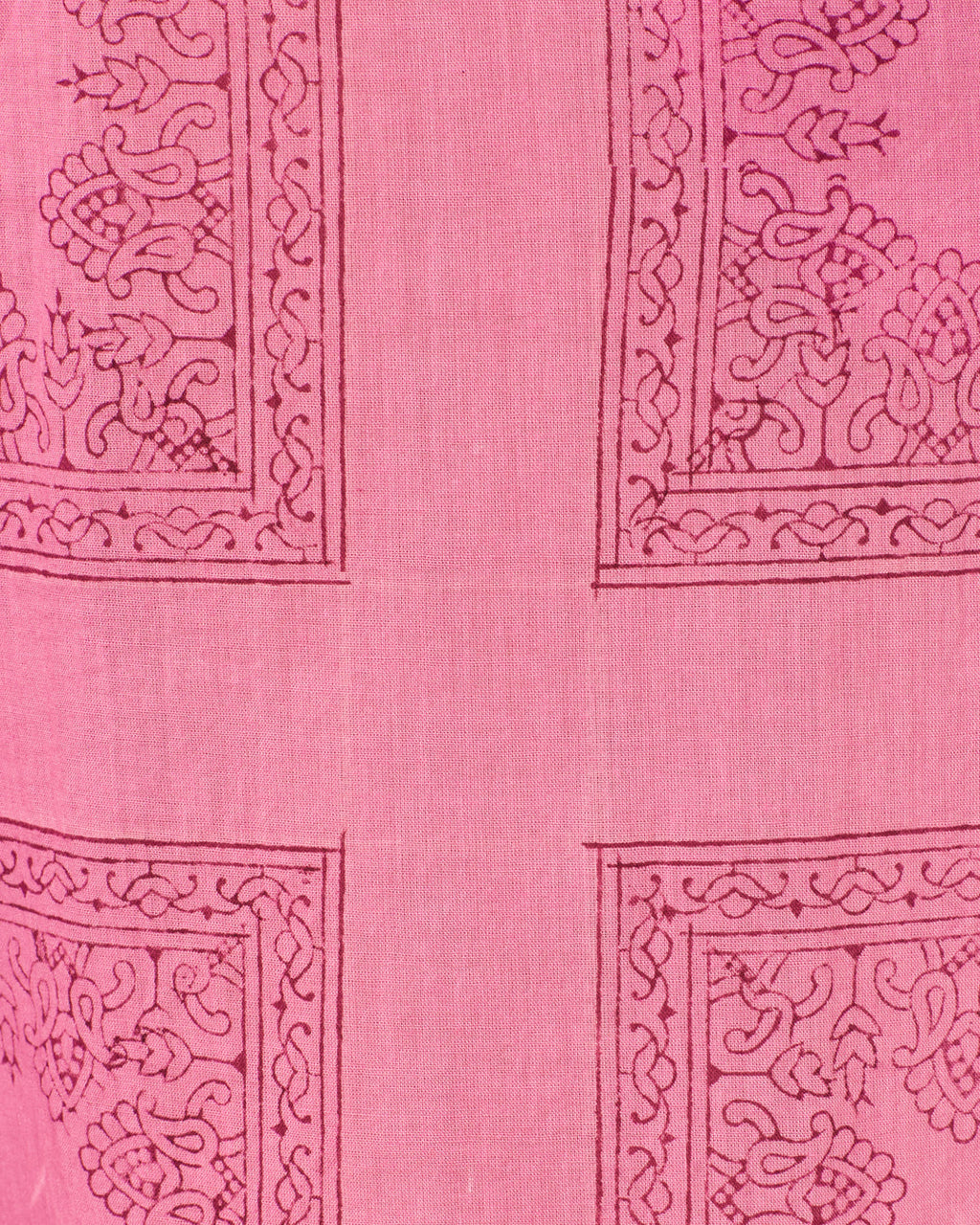 Winn Fuchsia T Winn Fuchsia Til Pink