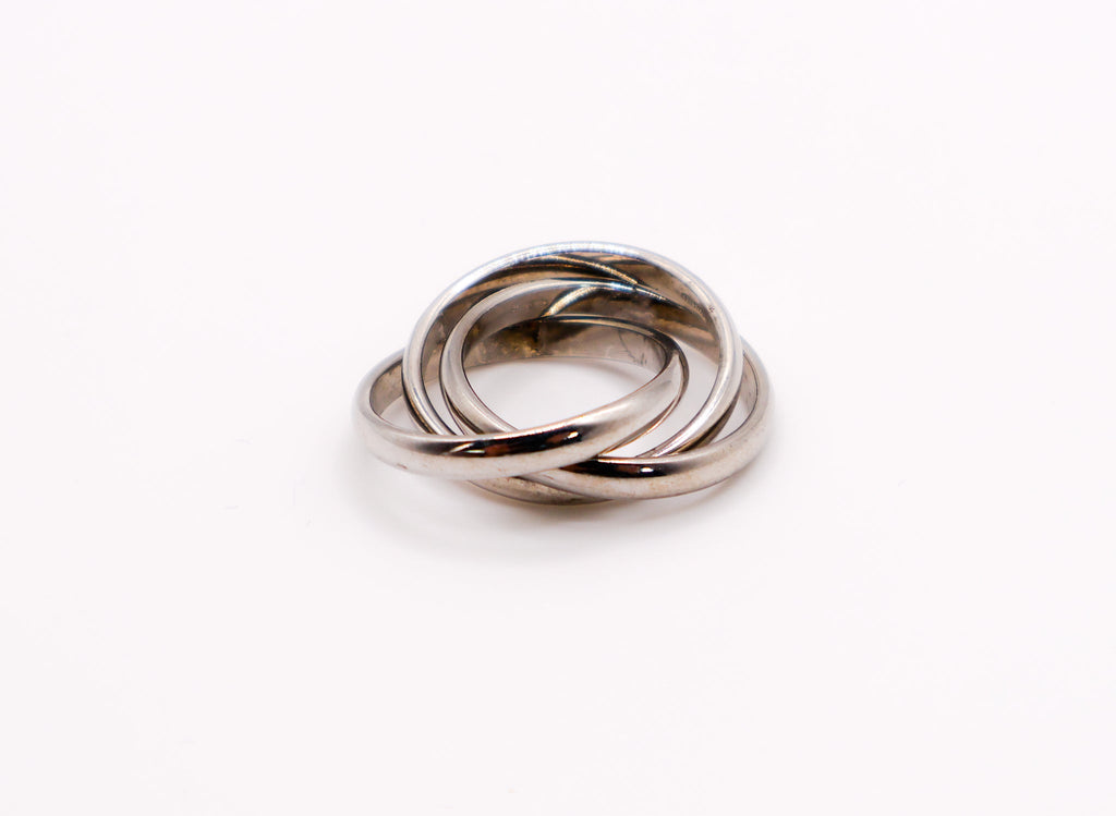 Trinity Silver Linked Ring Set - Elegance Redefined