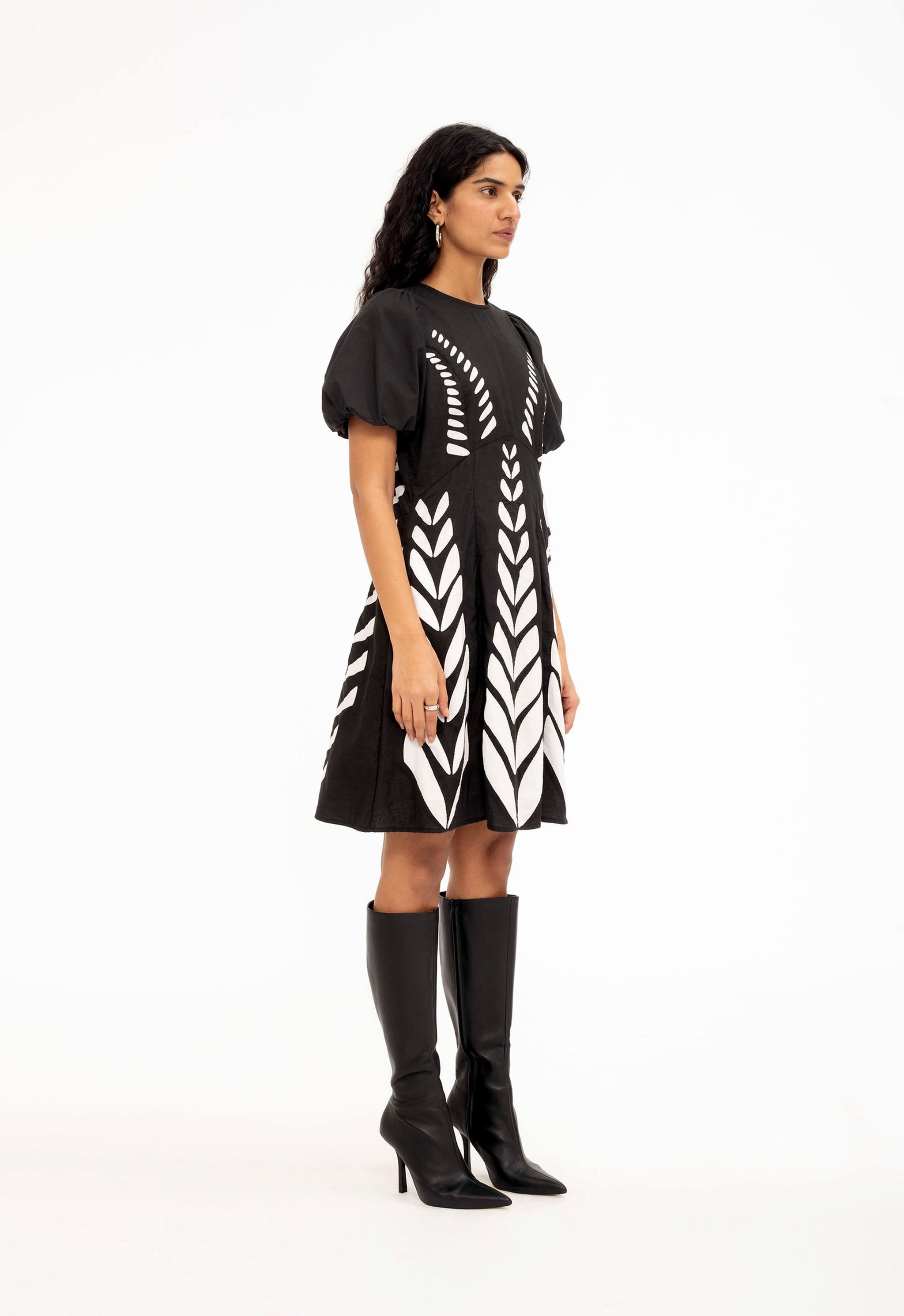 Dress Gracia Dress Black-White
