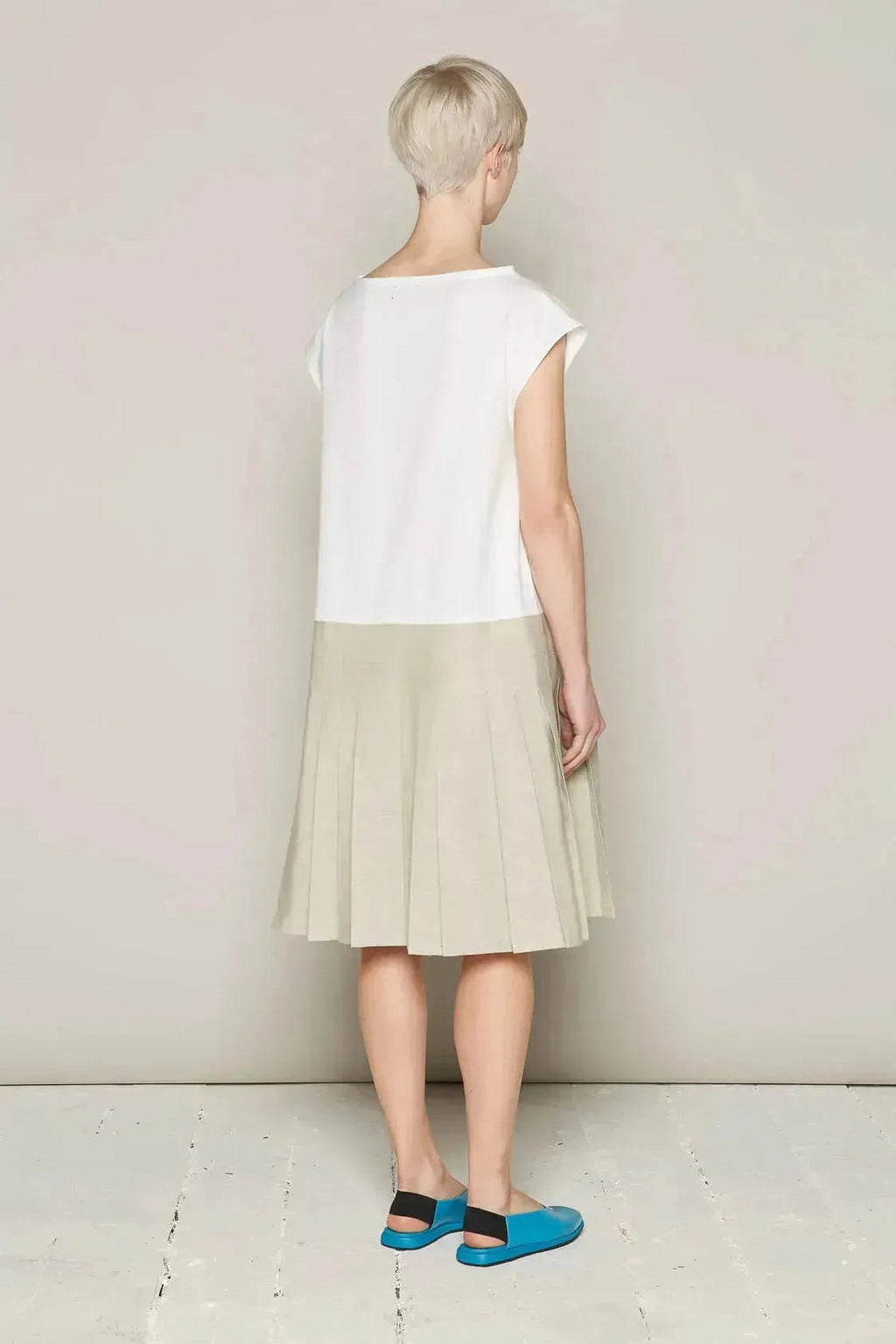 Brigit Dress (White & Beige)