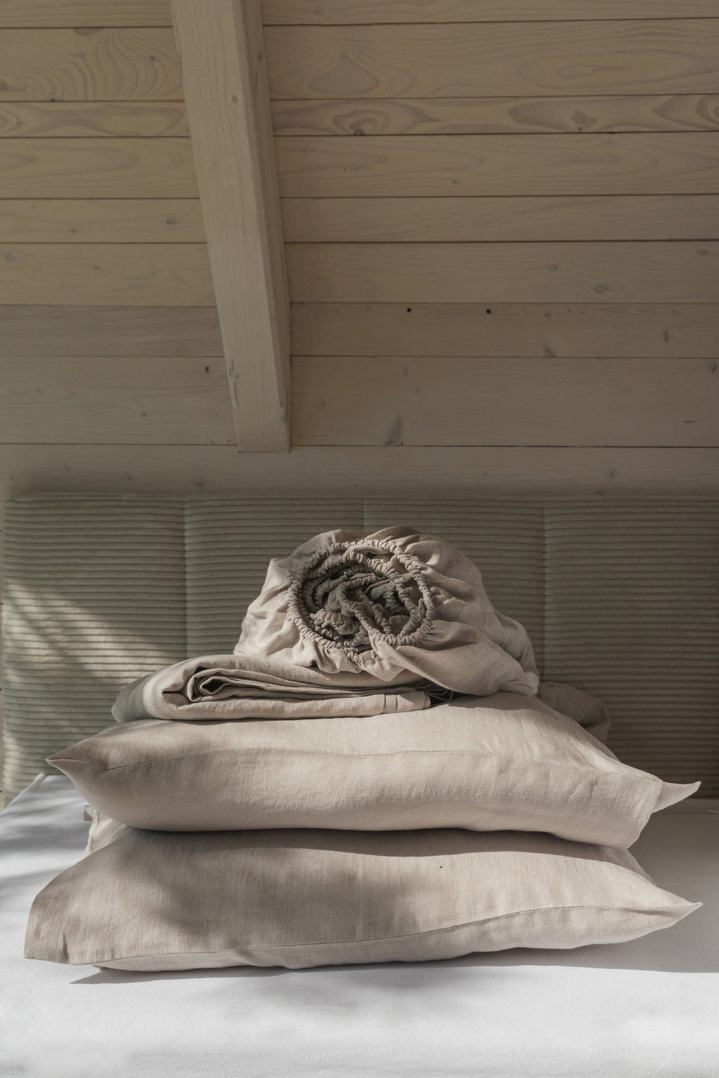 Linen sheets set in Cream