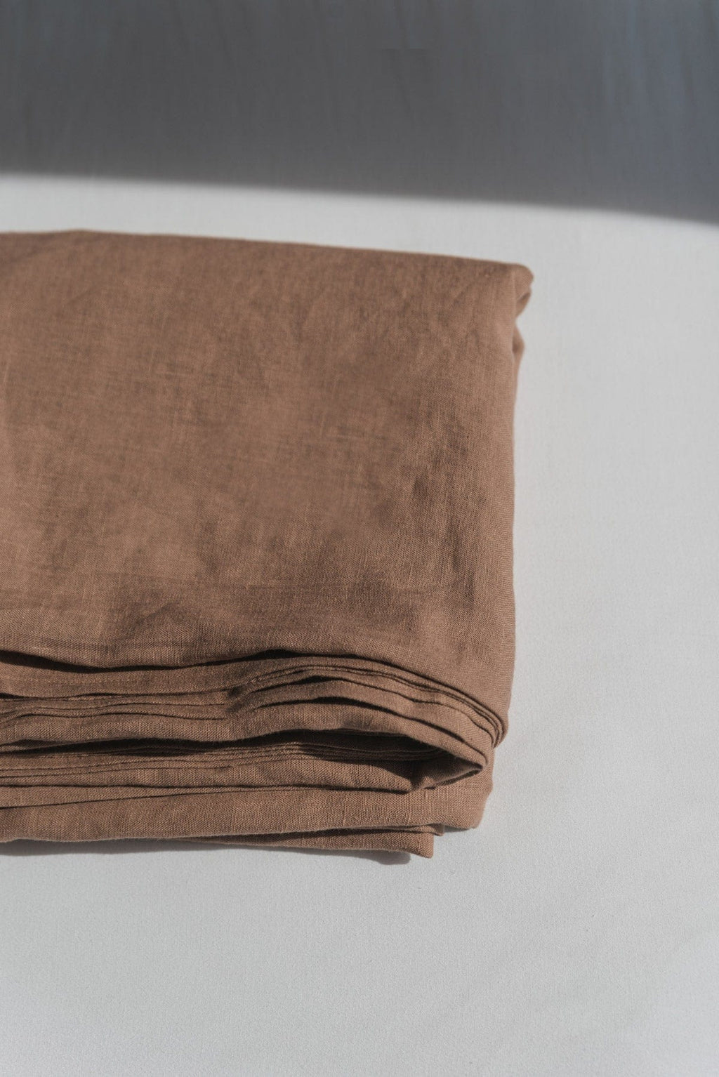 Linen sheets set in Rosy Brown