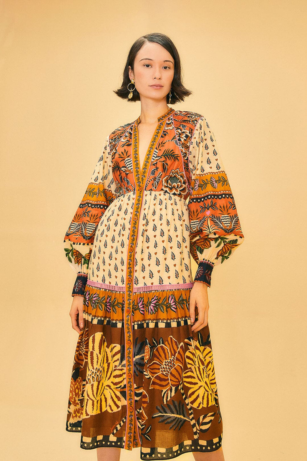 Dress Ainika Floral B 312042 Ainika-Floral-Beige