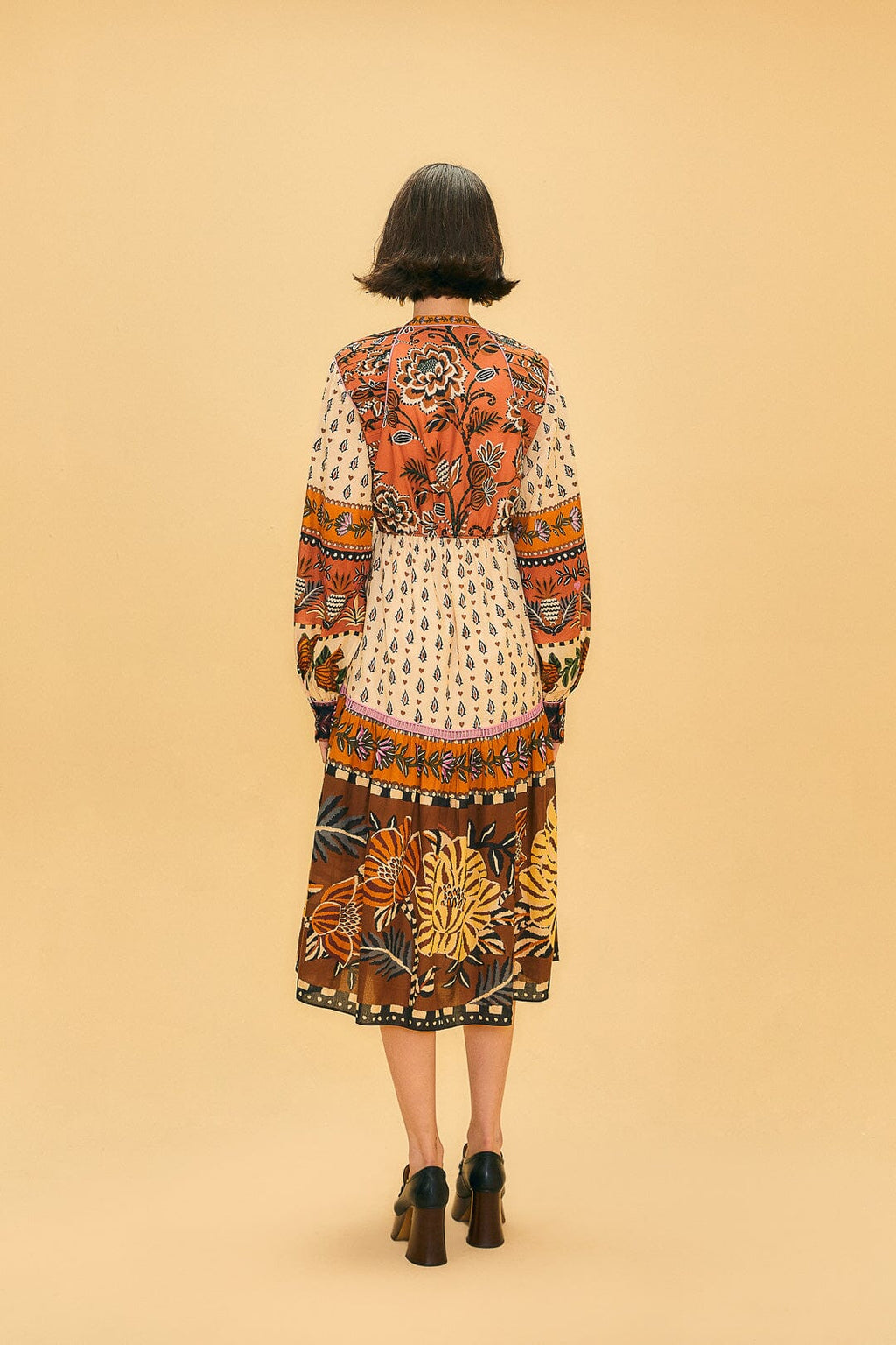 Dress Ainika Floral B 312042 Ainika-Floral-Beige