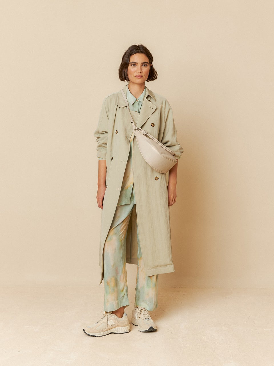 Half Moon Leather Ba Kc731 Crudo