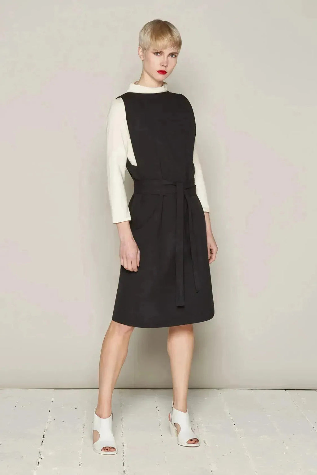 Isabelle Dress (Black)