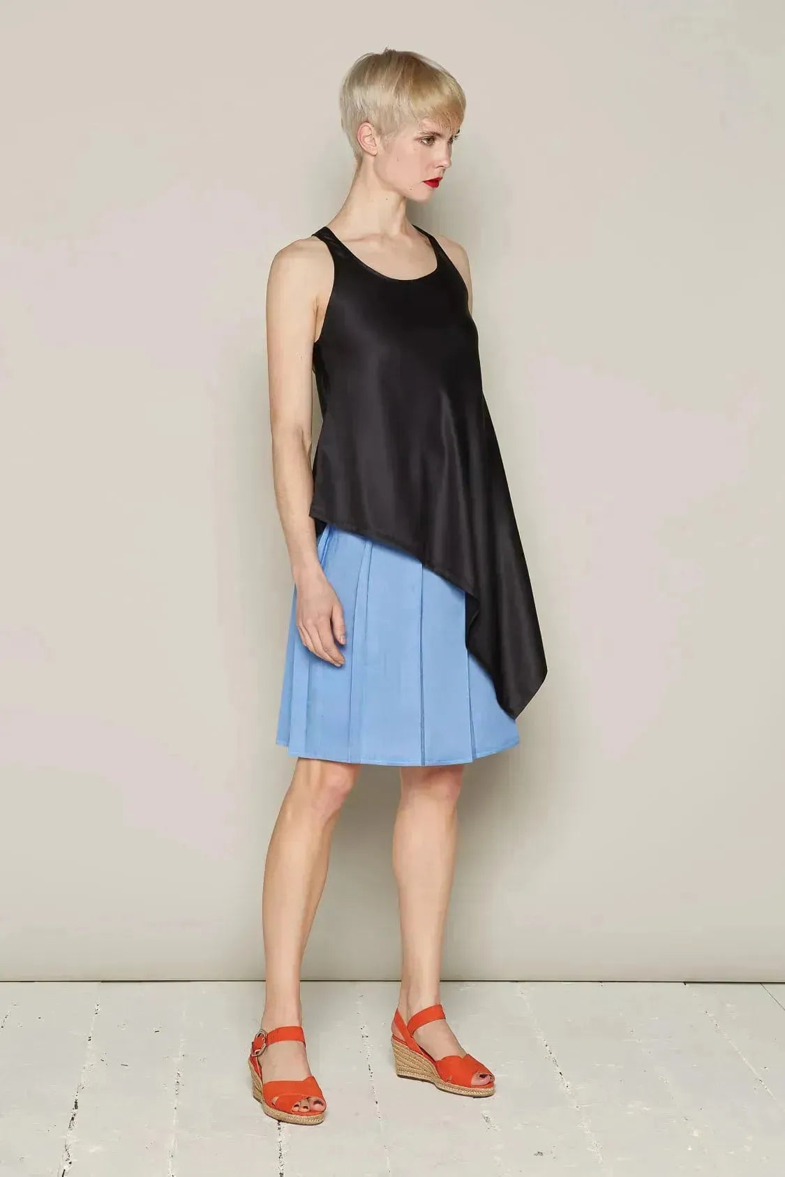 Janet Vest (Black)