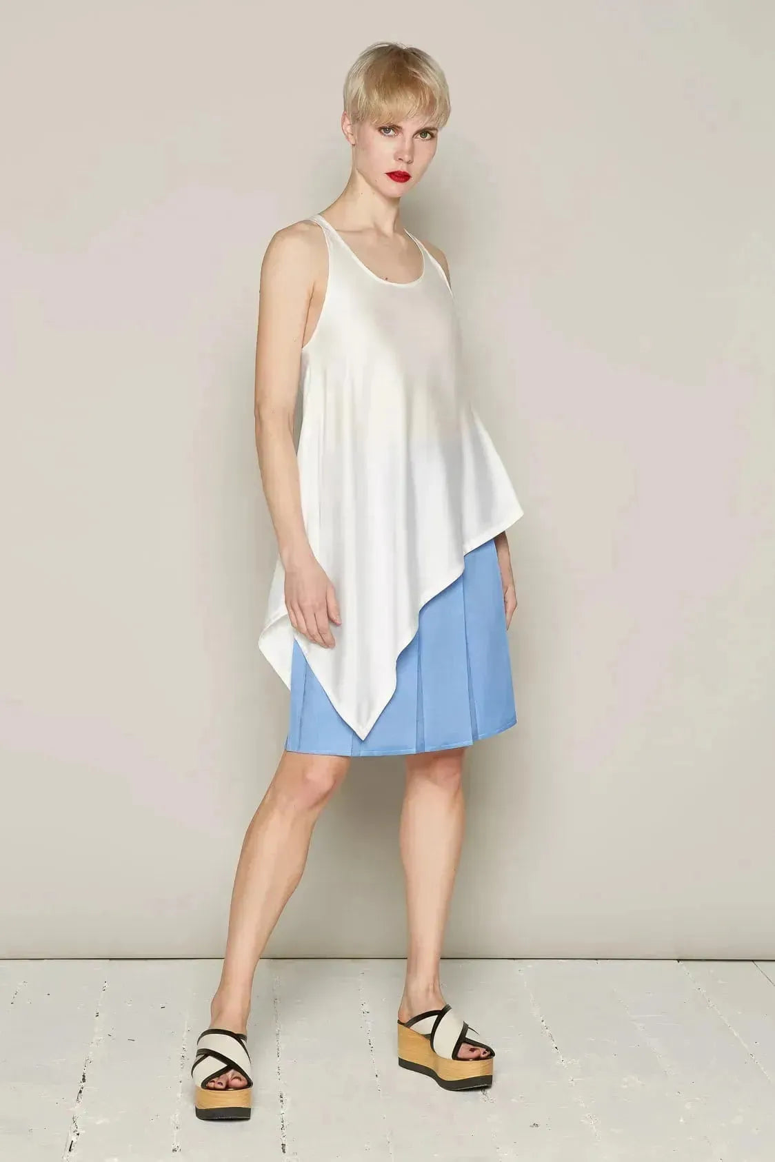 Janet Vest (White)