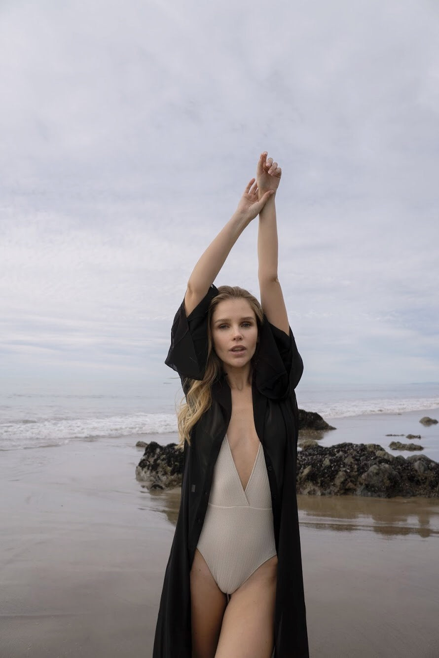 Kris Buttoned Beach Cover Up in Black