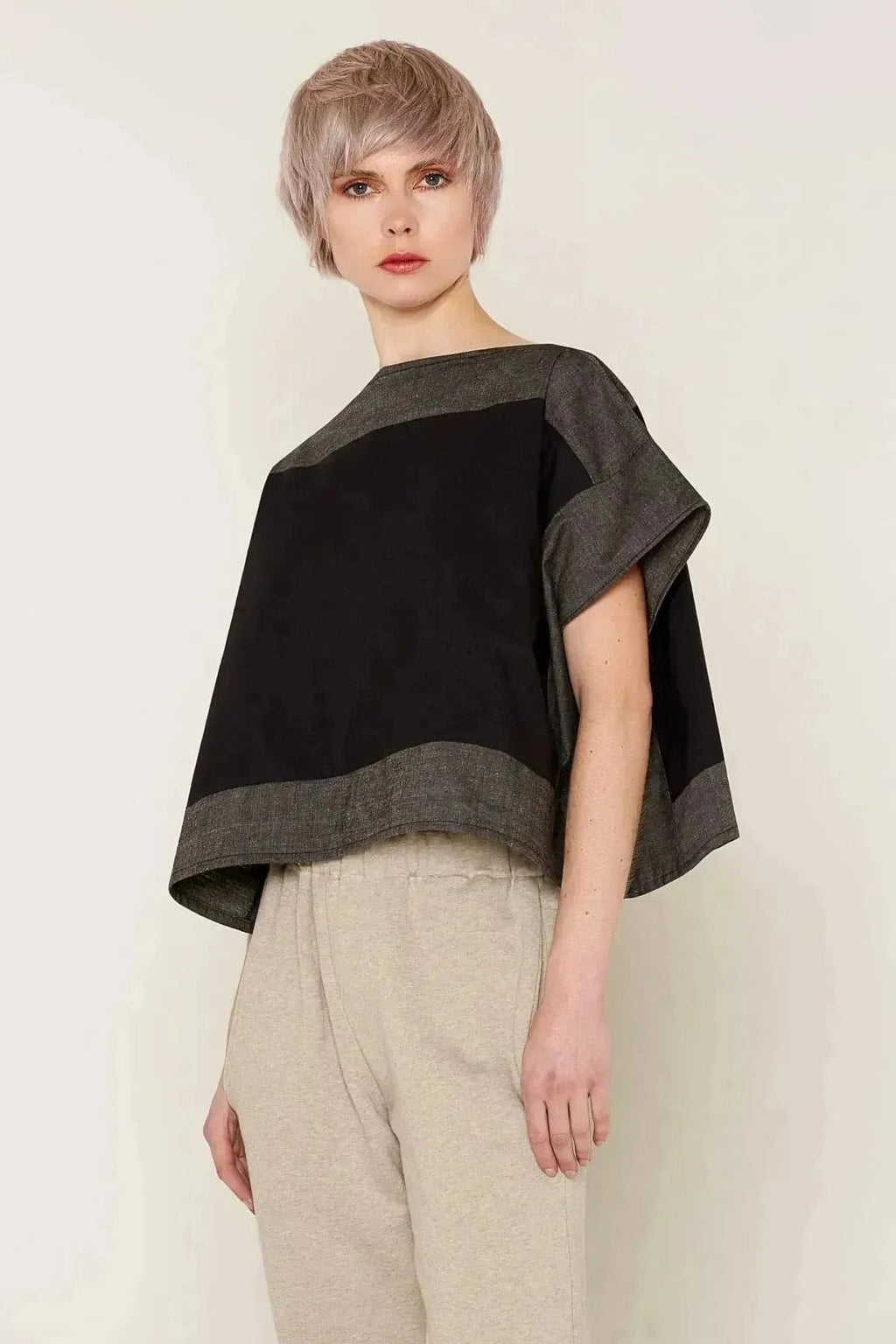 Luna Top (Black and Grey)