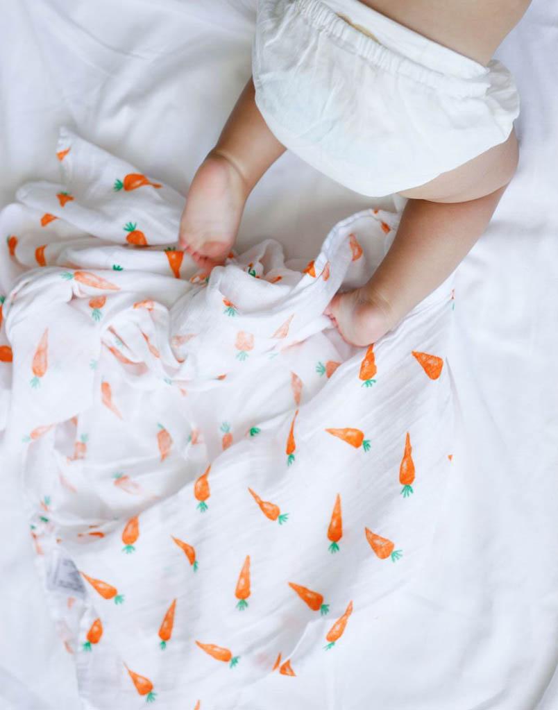 Organic Swaddle Set - First Foods (Avocado & Carrot)