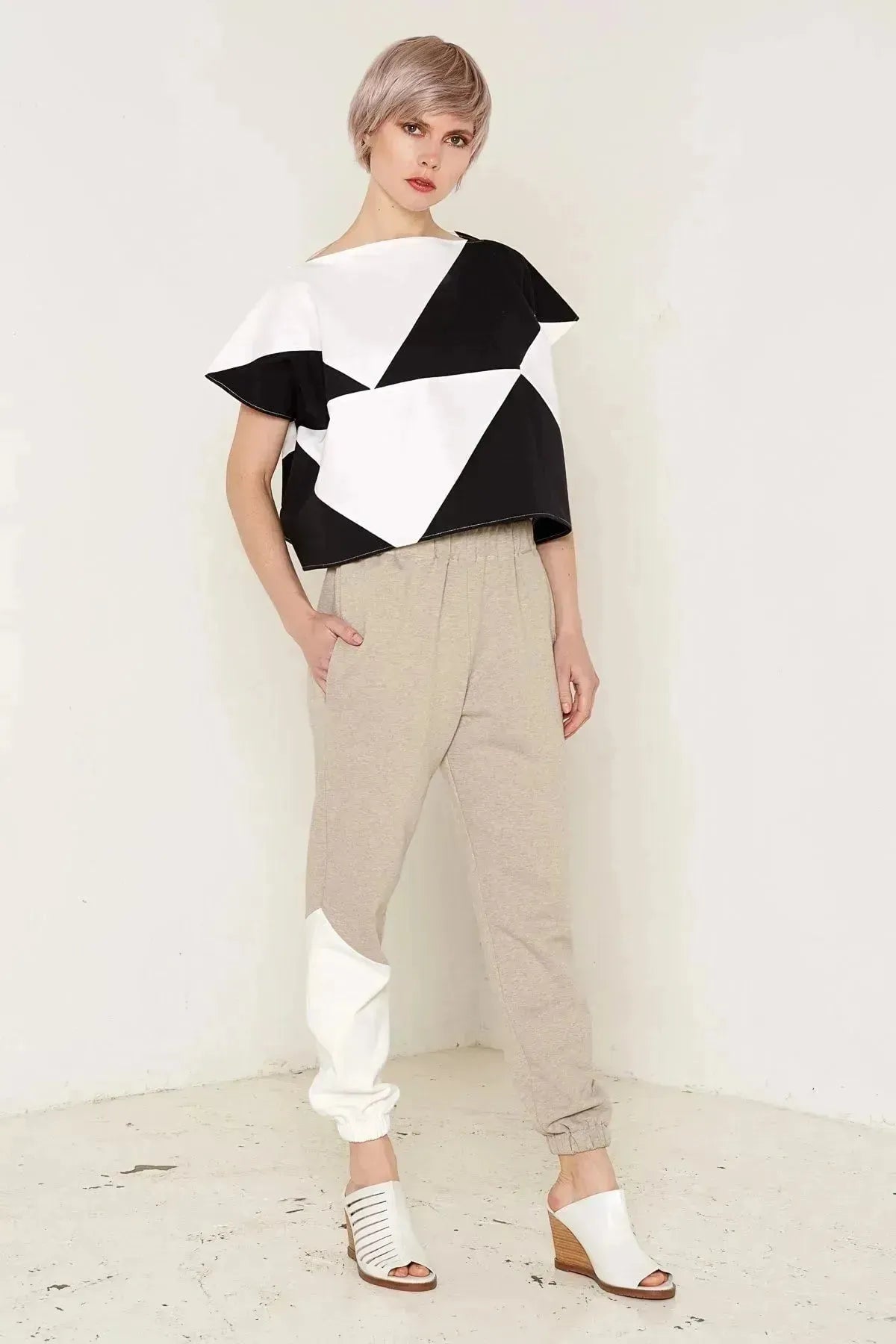 Mercury Top (Black and White)