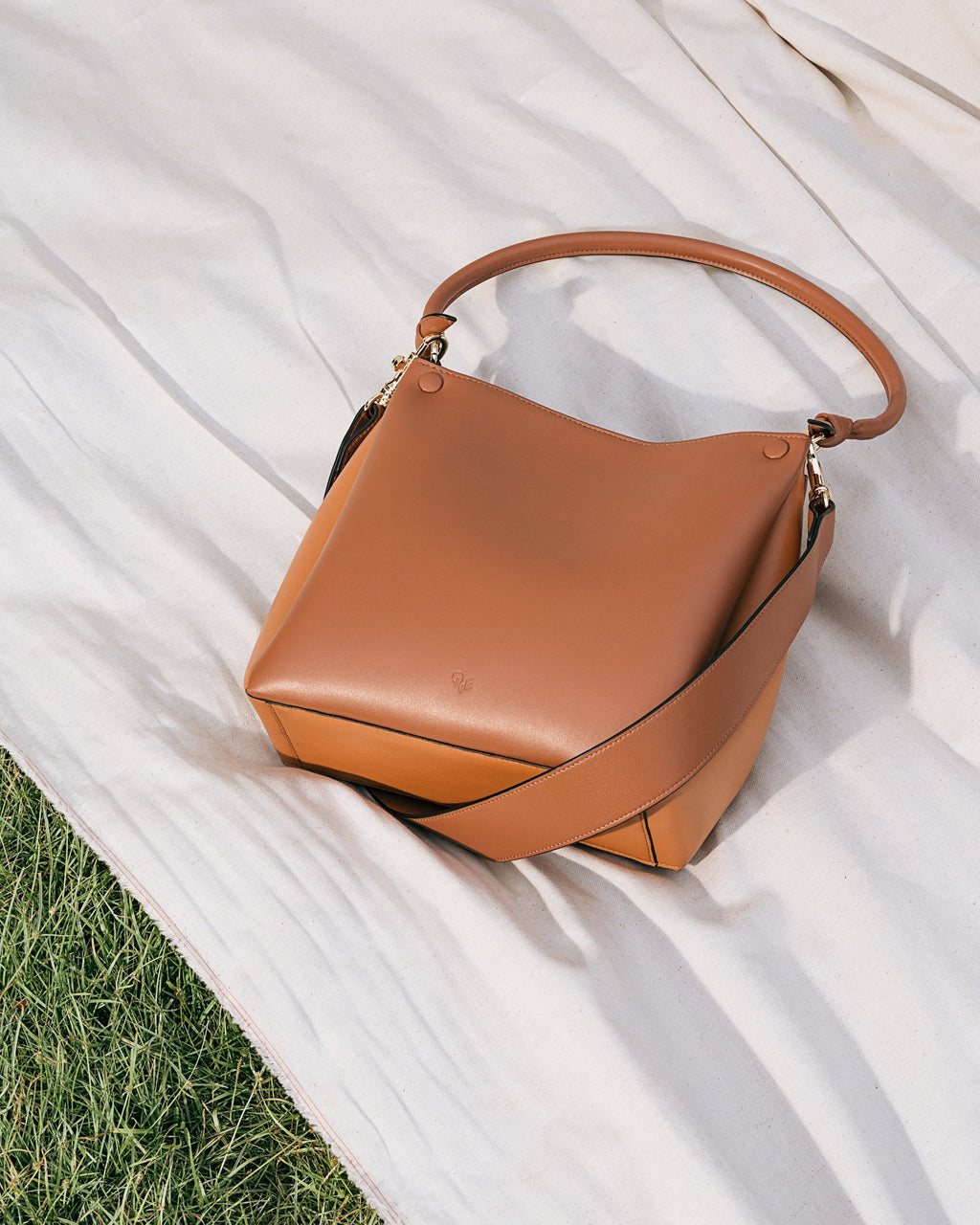 🌽 Mini Two-Tone Tote Corn Leather