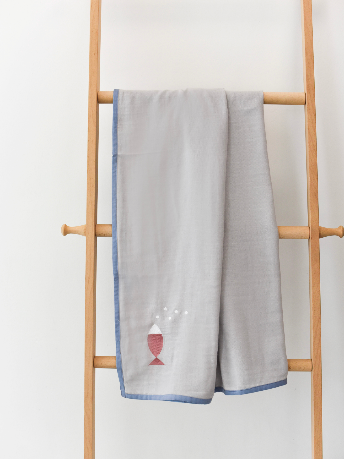 Organic Muslin Swaddle - Fish Dance｜For Kids and Baby