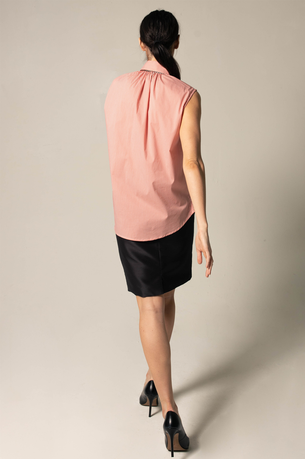 Italian Cotton Orange Sleeveless Top â€?Elegant Summer Blouse