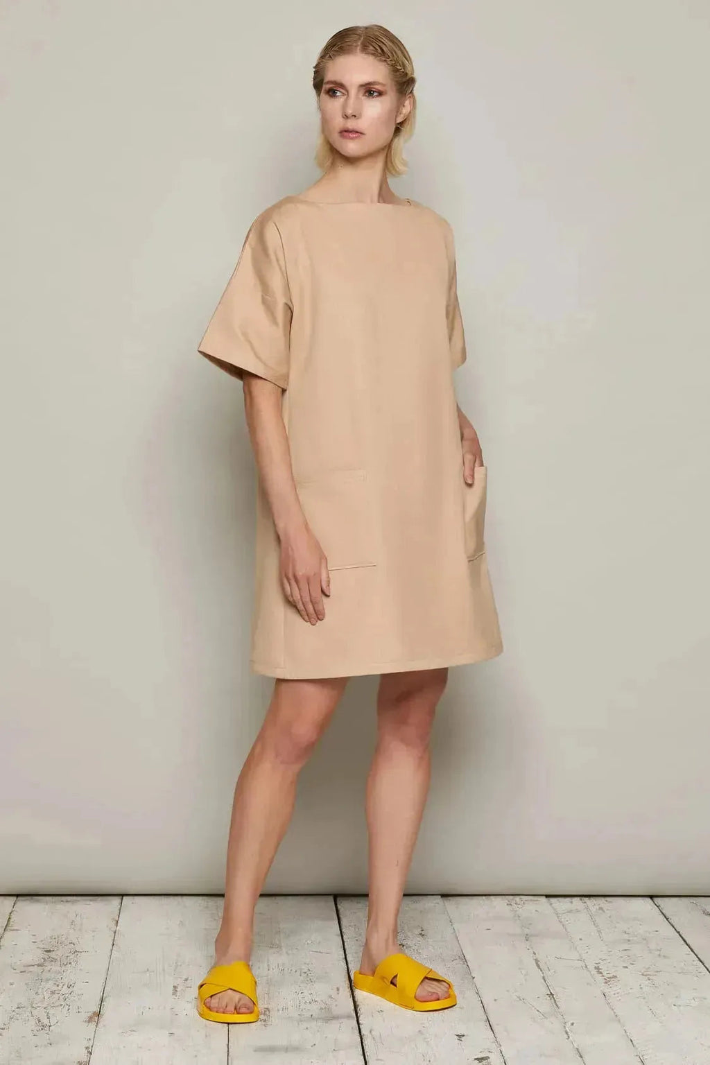 Paula Dress (Beige)