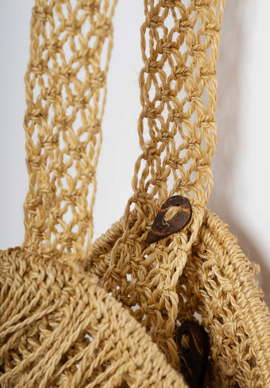 Betty Bottle Hold Bottle Betty Mustard