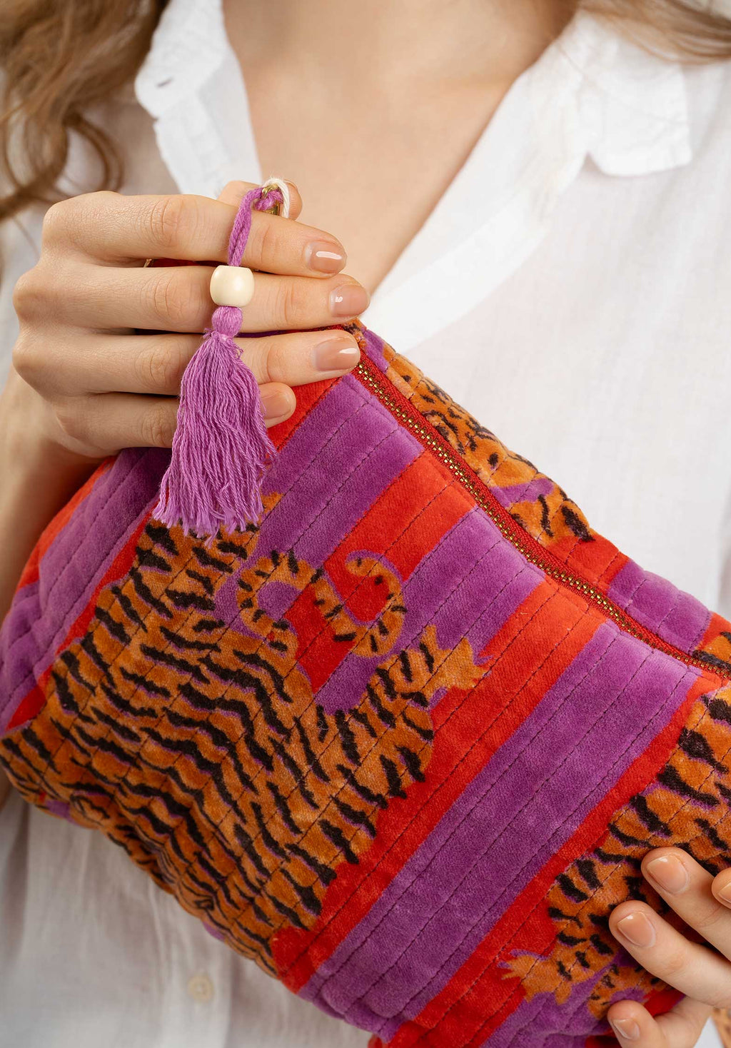 Pouch 2042 Tiger Purple