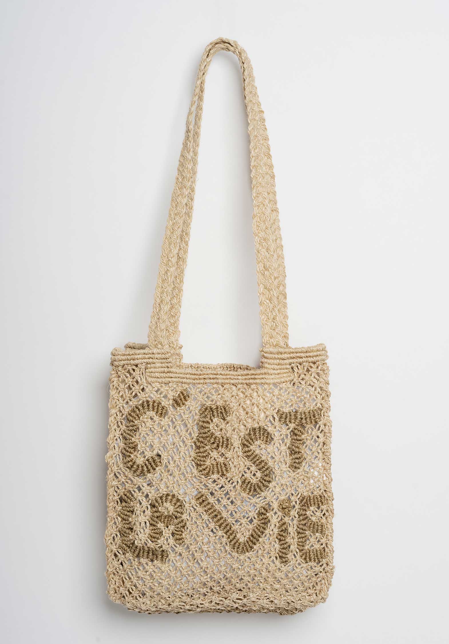 Cara Cest La Vie Nat