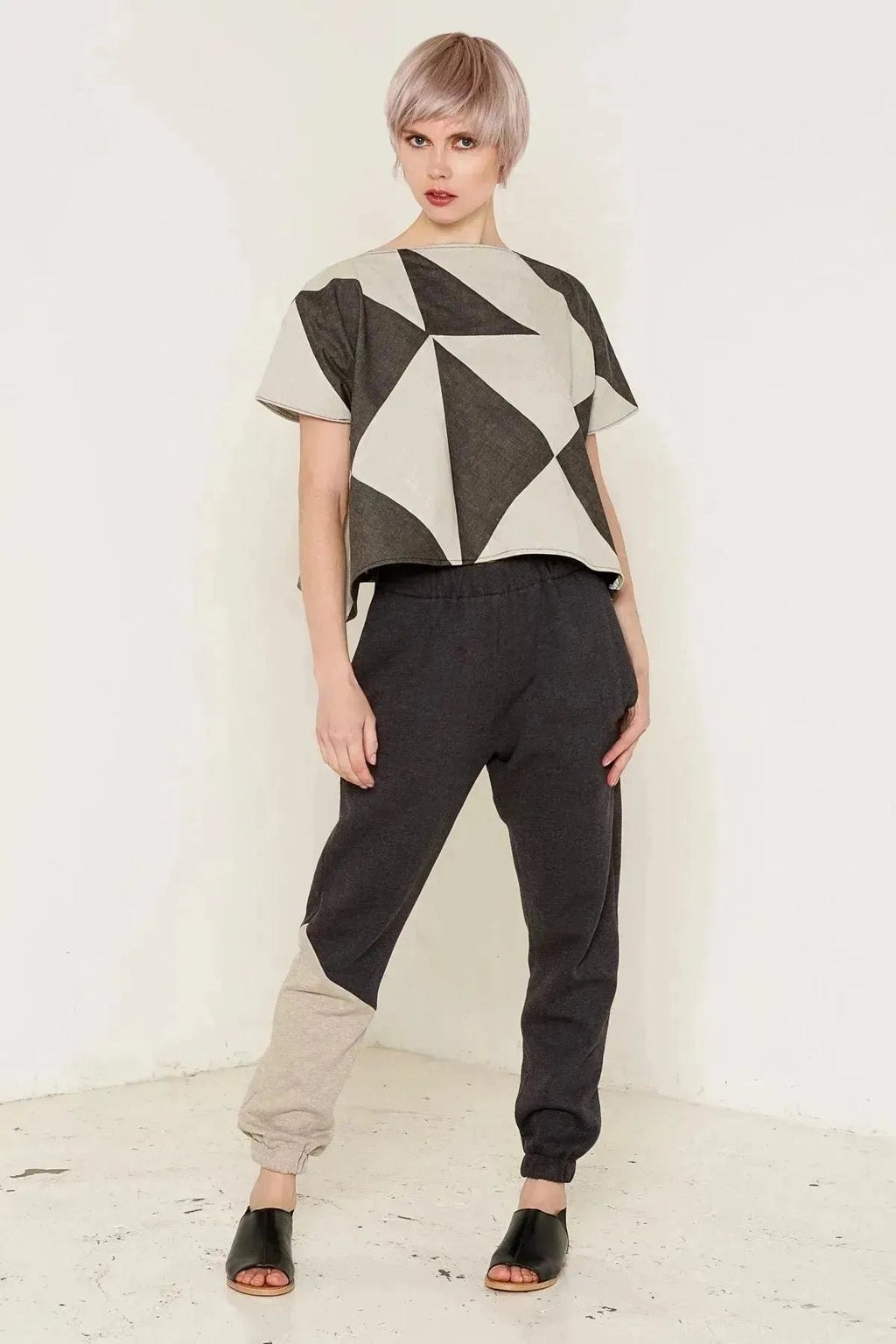 Rhea Top (Grey and Beige)