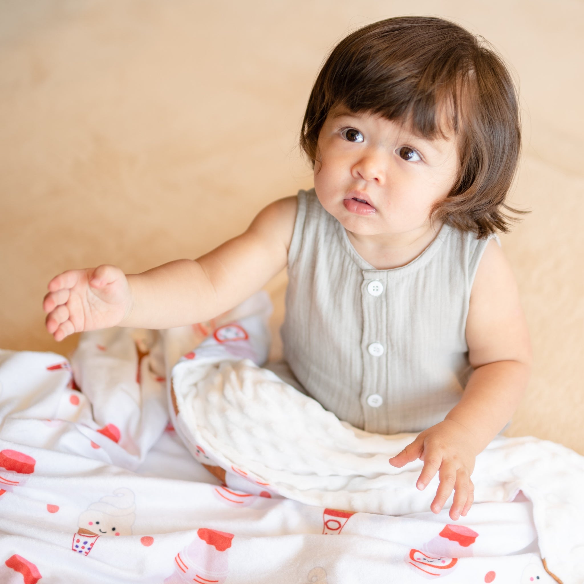 Minky Fleece Sensory Baby Blanket - Yogurt Drink + Ice Cream