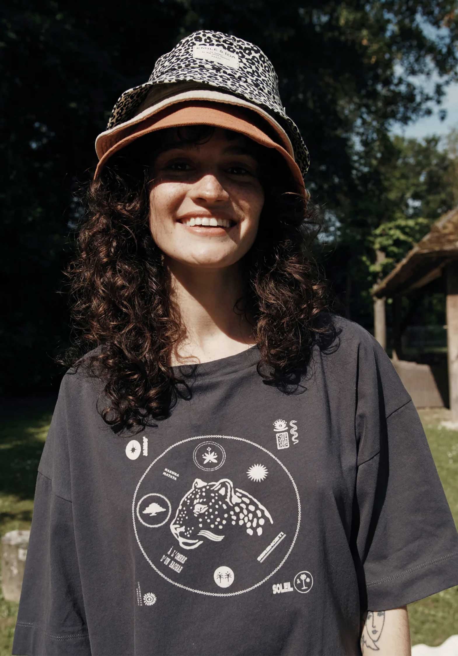 Tee Shirt Imprime Ida-bandy Charbon