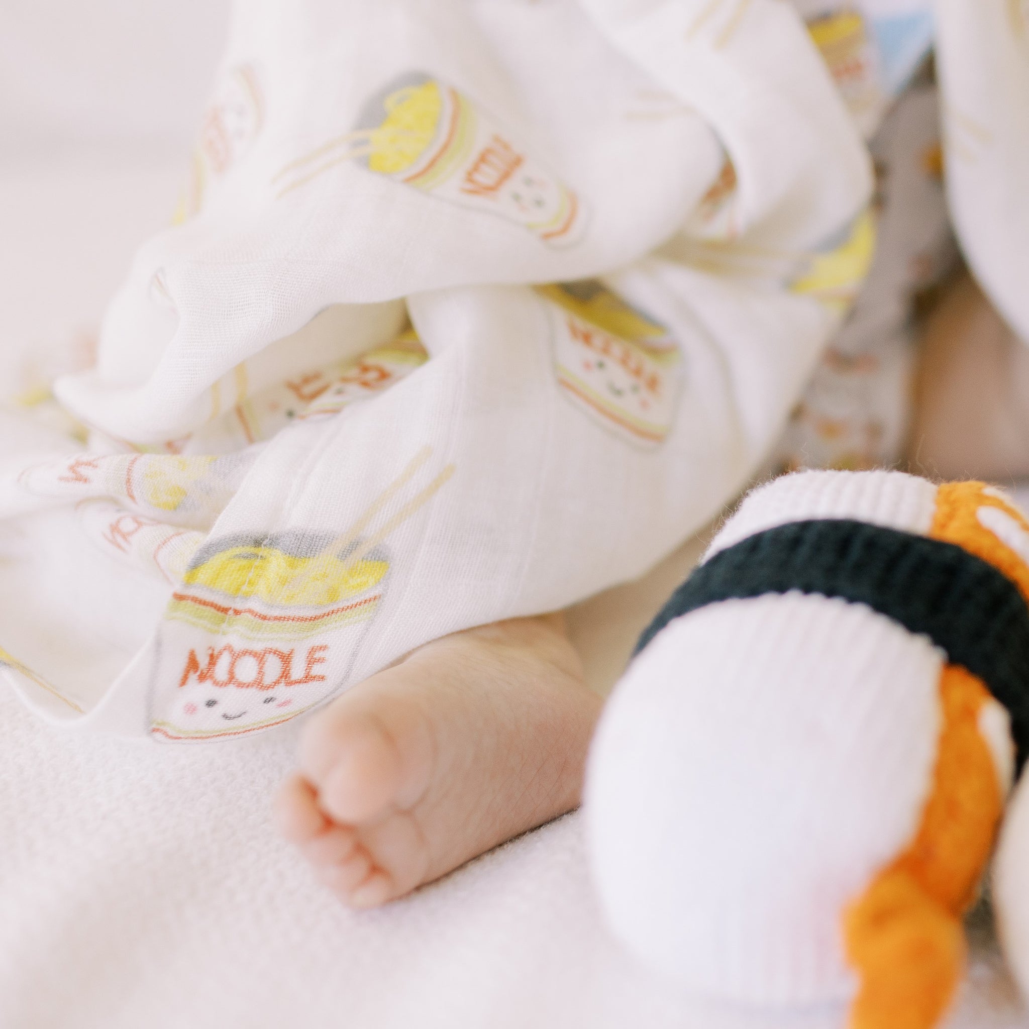 Organic Bamboo Blend Swaddle - Cup Noodles