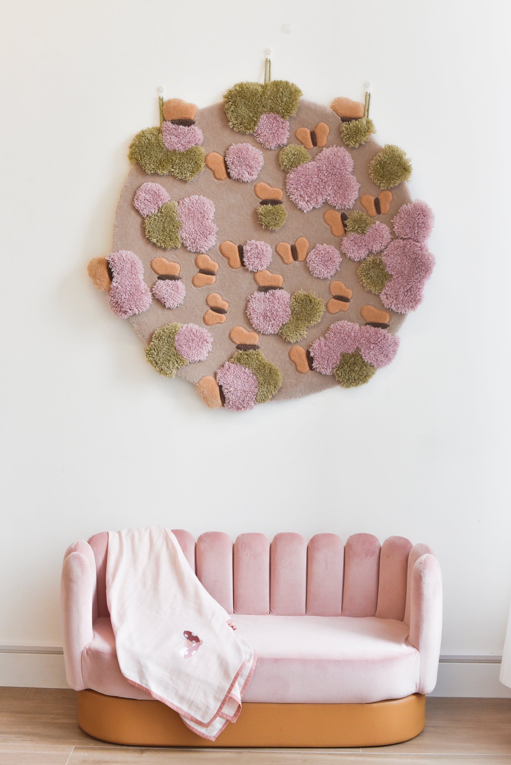 Tondo Butterfly Rug｜Children's Animal Rug