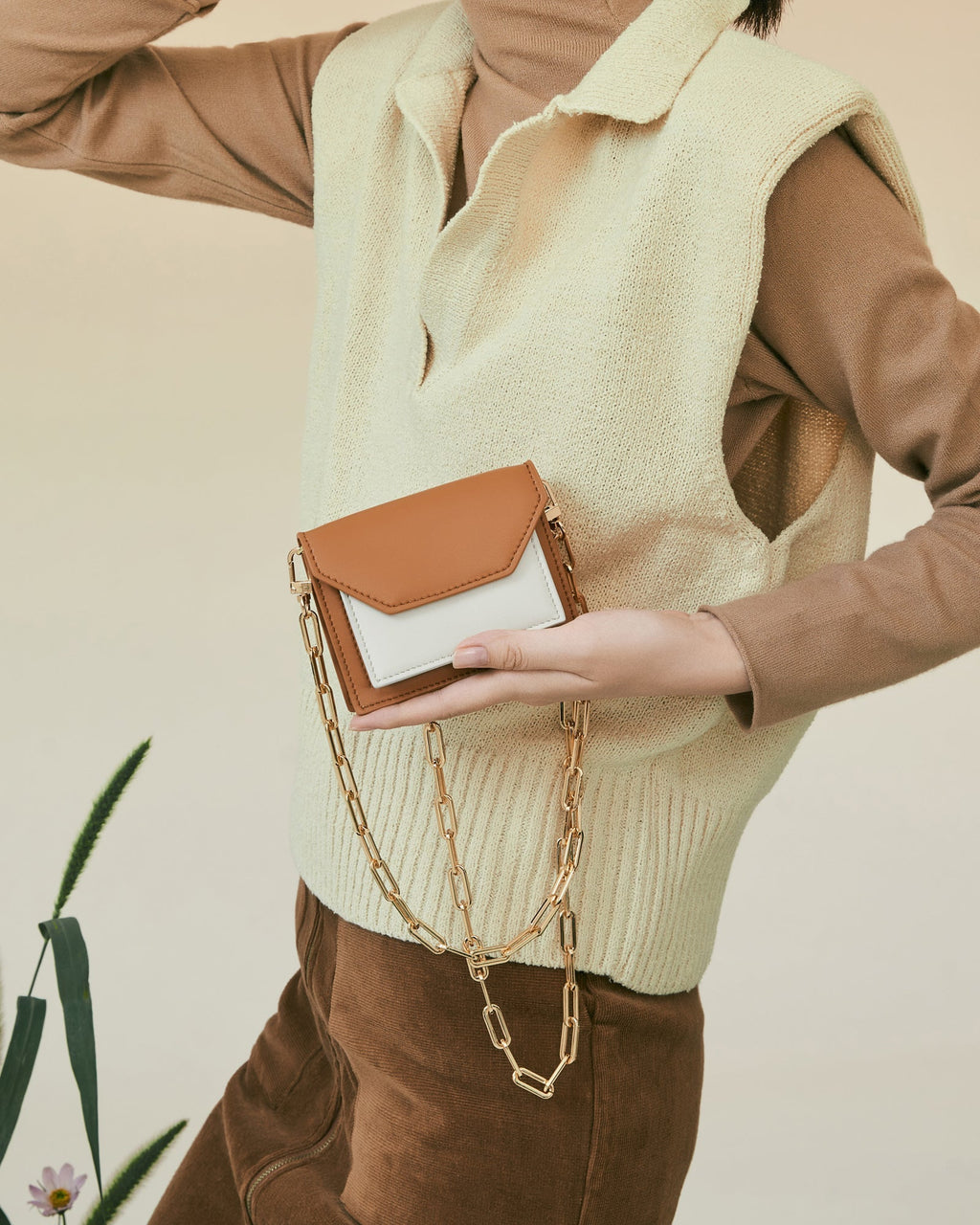 Micro Cedar Bag - BLACK & OAT