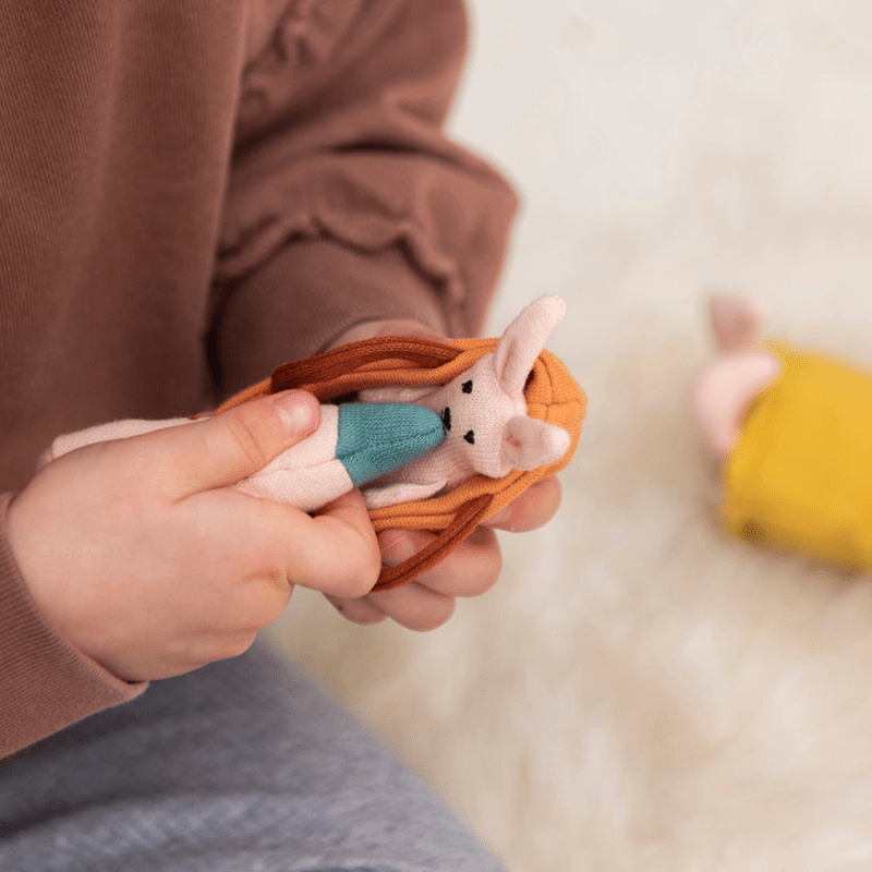 Puppet World Medium - Home