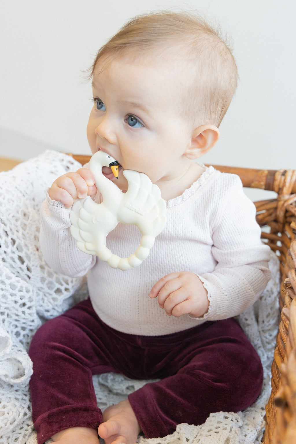 Teether Swan White